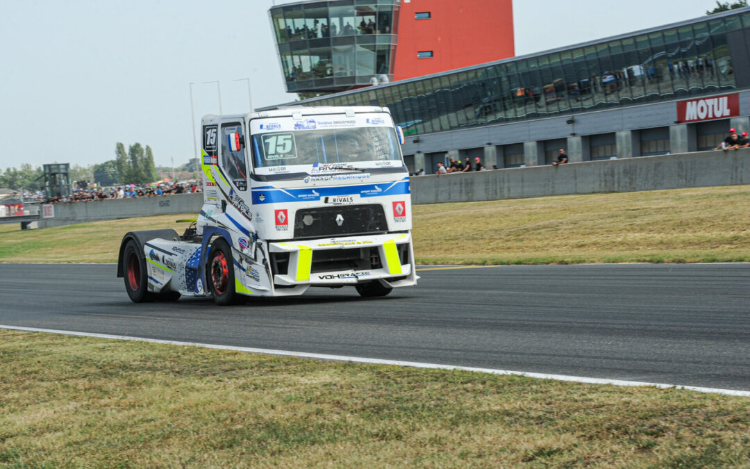 Du beau monde à Nogaro pour la 3e manche du Championnat de France Camions FFSA